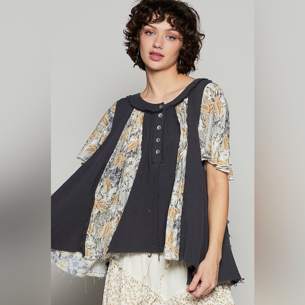 POL Dark Gray and Floral Panel Short Sleeve Peasant Blouse
